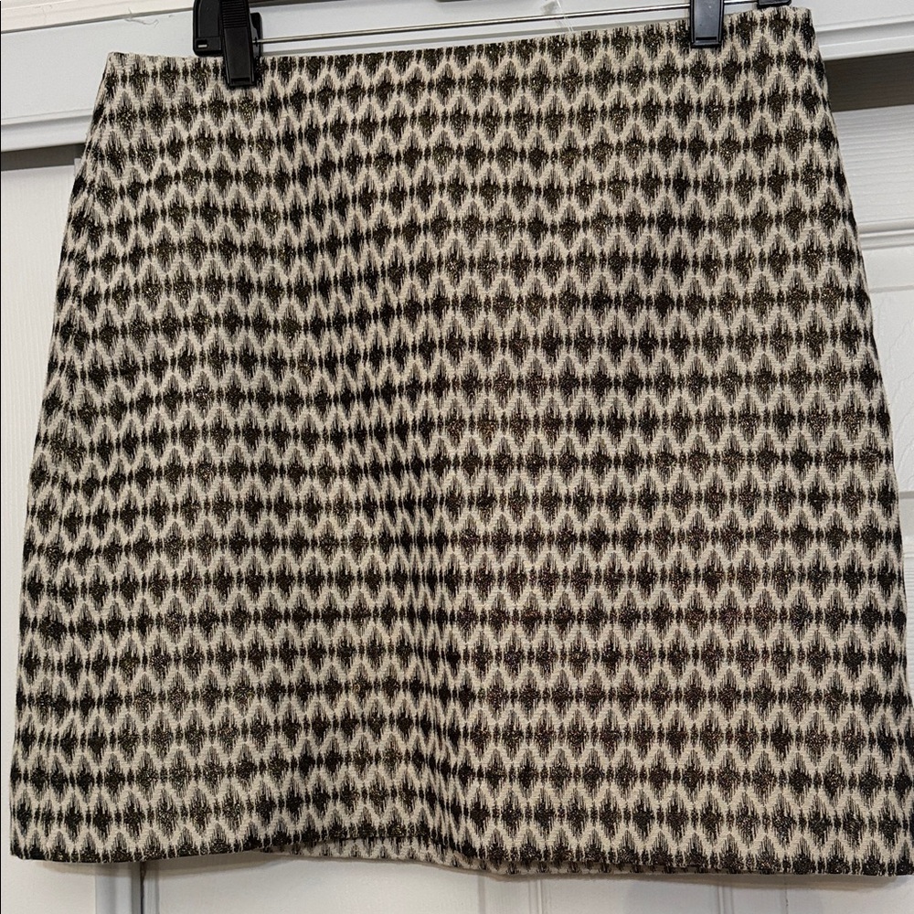 LOFT Monochrome Geometric Mini Skirt